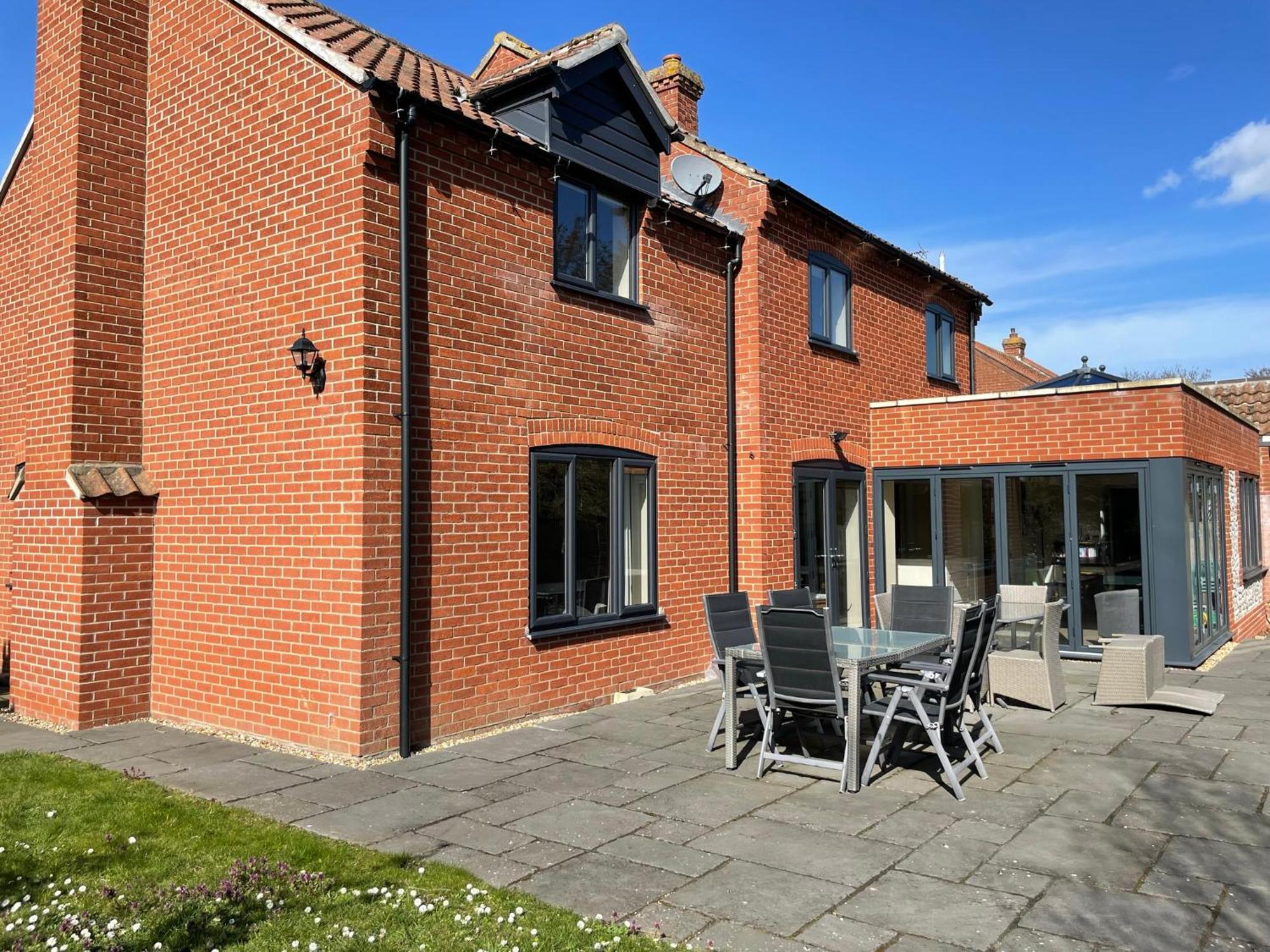 Saltkettle In Blakeney, Sleeping 12 In 5 Bedrooms Blakeney  Exterior foto
